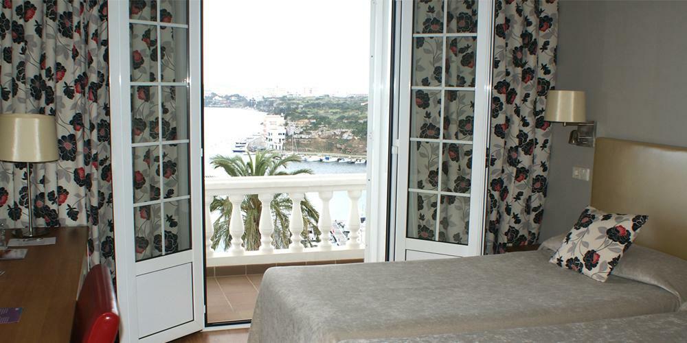 Seth Agamenon Hotel Es Castell  Exterior photo